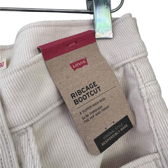 Levi’s RIBCAGE BOOTCUT CORDUROY WOMEN'S PANTS in safari white NWT 30x33 - Picture 4 of 8